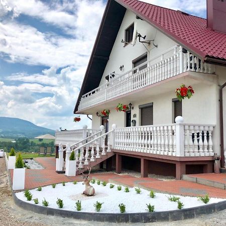 Grand Panorama Bed and Breakfast Wisniowa  Buitenkant foto