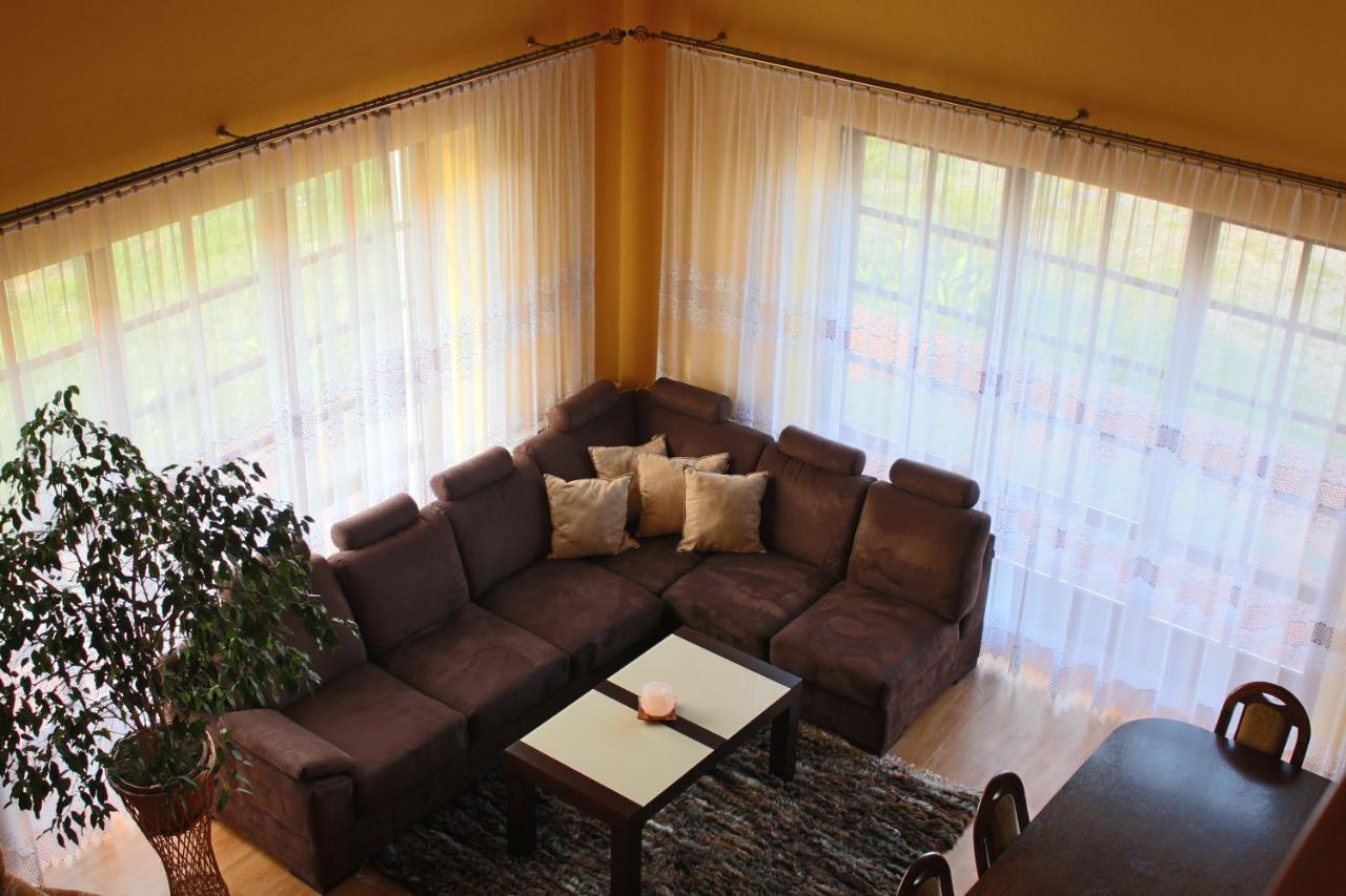 Grand Panorama Bed and Breakfast Wisniowa  Buitenkant foto